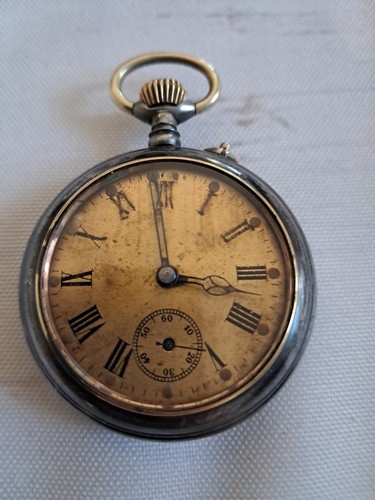 Opas alte taschenuhr millitär - opas,