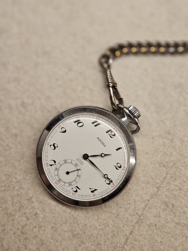 Adora taschenuhr antichoc - , 17